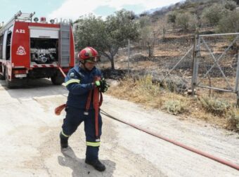 Φωτιά στο Λουτράκι