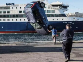 Τραγωδία στον Πειραιά: Αυτοκίνητο έπεσε στο λιμάνι – Νεκρός ο οδηγός του