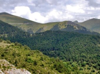 Θρίλερ στη Δράμα: Πληροφορίες για έναν νεκρό και έναν τραυματία από χτύπημα κεραυνού στο όρος Φαλακρό – Δύσκολη η επιχείρηση διάσωσης