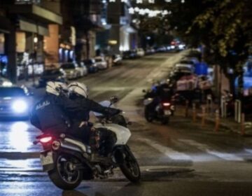 Νεκρός αστυνομικός εν ώρας υπηρεσίας σε τροχαίο στο κέντρο της Αθήνας: Έχασε τον έλεγχο της μηχανής του