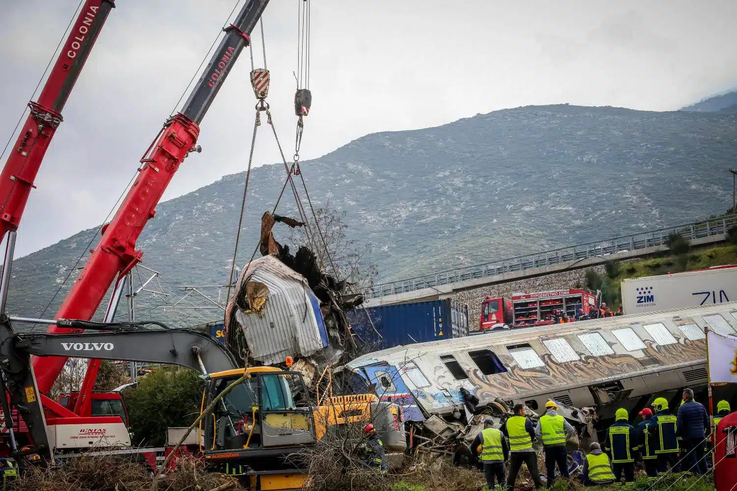 Τέμπη: Πρώτη δικαστική απόφαση για αποζημίωση σε οικογένεια νεκρού του δυστυχήματος – Επιδικάστηκαν 800.000 εupώ