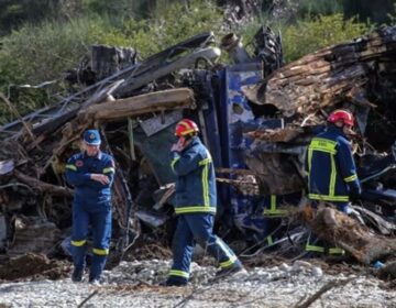 Τέμπη: Φρικιαστικά ντοκουμέντα από τα μπάζα – «Ενωμένο κινητό, λίπος, τζάμια και τριχωτό κεφαλής»