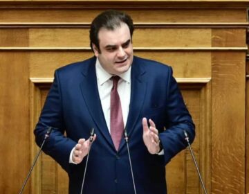 Ανασχηματισμός: Οι τριαντάρηδες και σαραντάρηδες της νέας κυβέρνησης